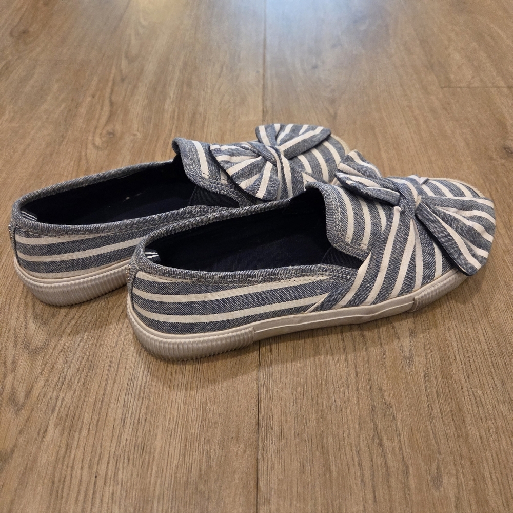 Nautica Navy and White Striped Loafers
